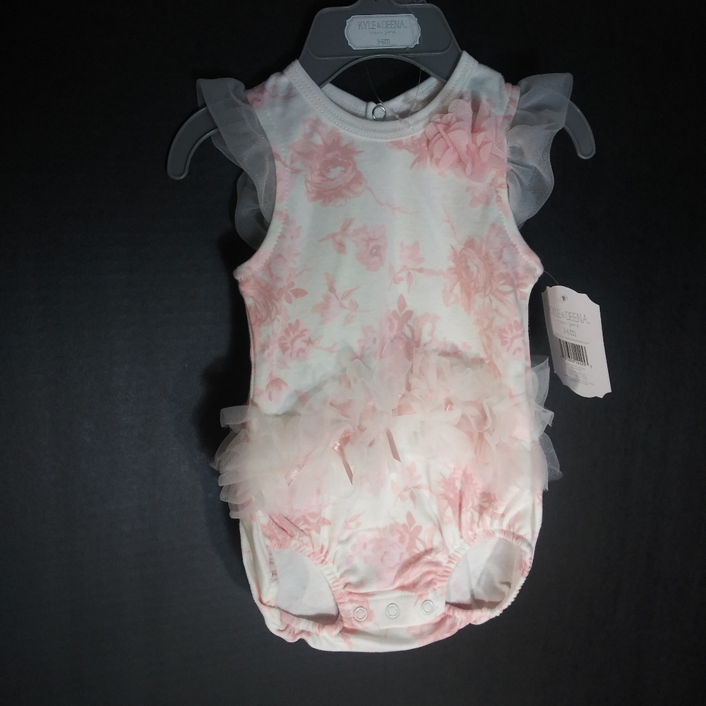 Kyle & Deena New York Baby Girl Bodysuit 3-6 mo